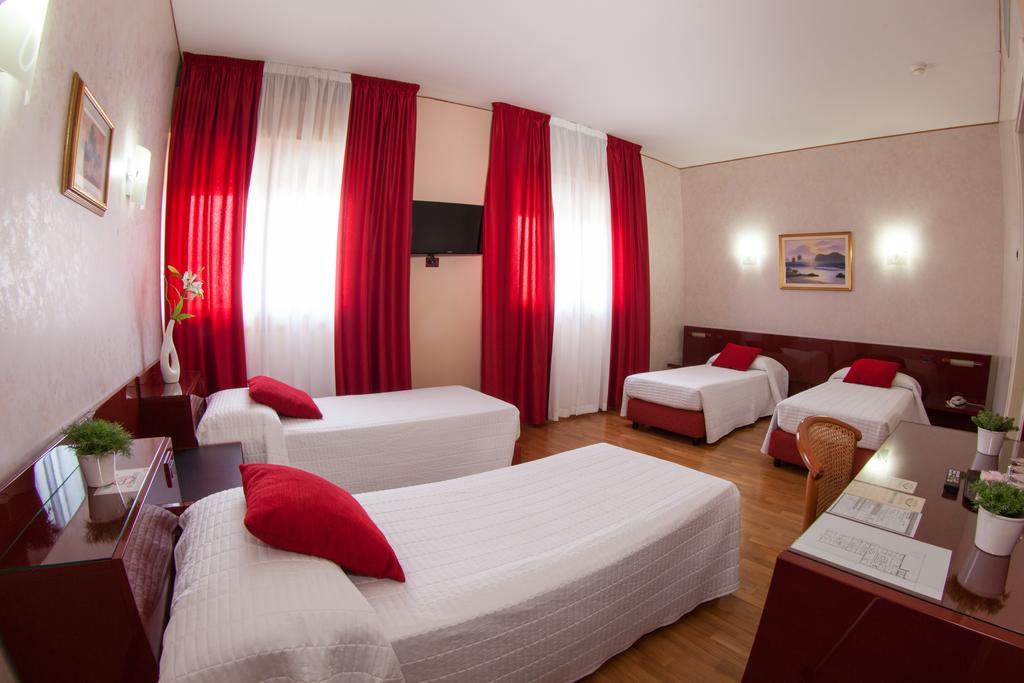 Hotel Master Albignasego Exterior foto